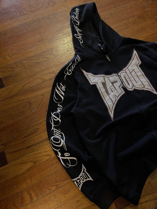 sweater tapout vintage